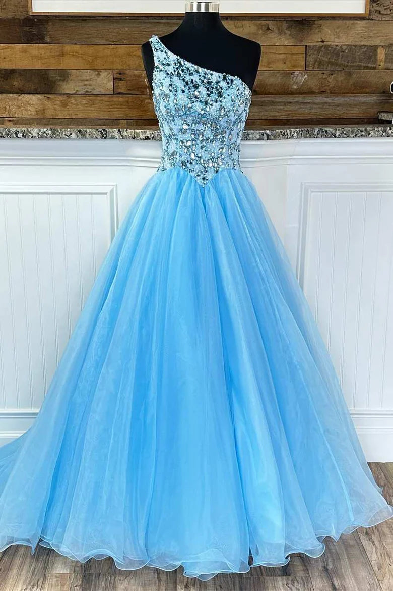 Vestido de fiesta de un solo hombro con cola y mangas descubiertas